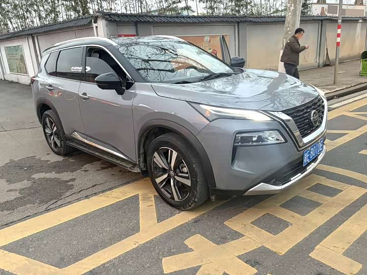 Фото 3 - Nissan X-Trail