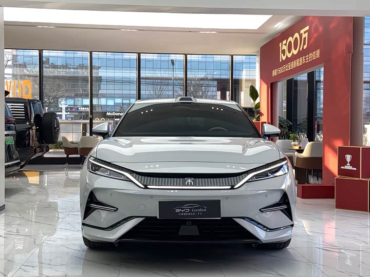 Фото 2 - BYD Song L