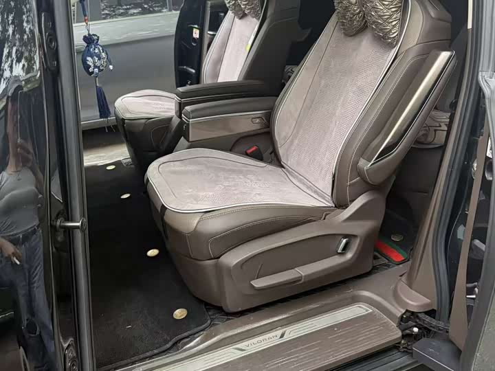 Фото 7 - Volkswagen Viloran