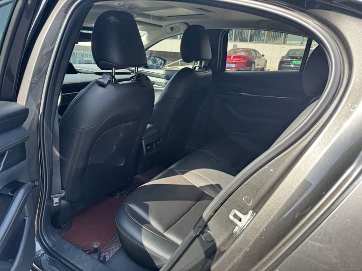 Photo 4 - Mazda 3 (Axela)