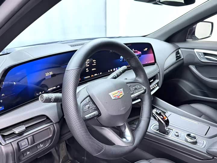 Фото 6 - Cadillac CT5