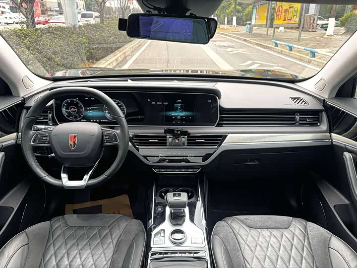 Фото 4 - Hongqi HS5