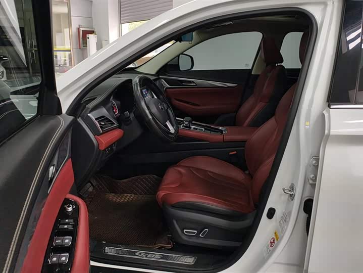 Фото 9 - Changan CS85 Coupe