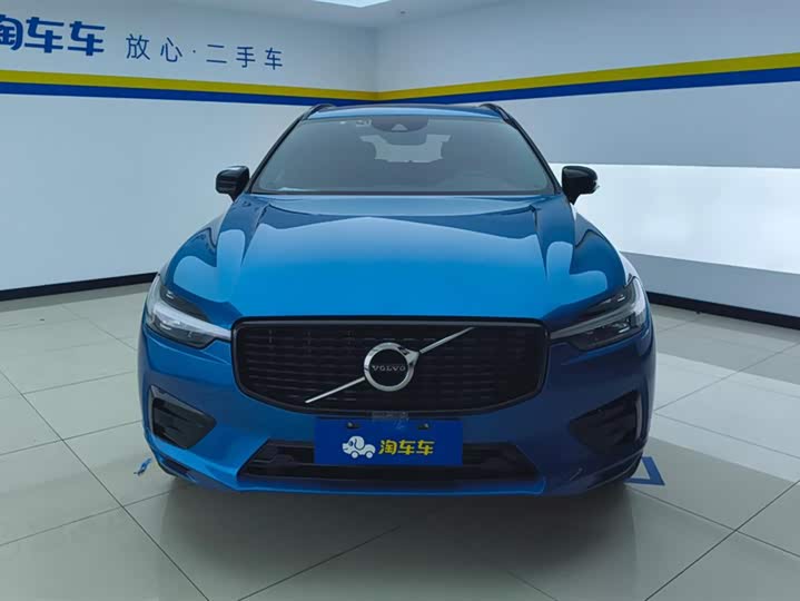 Фото 2 - Volvo XC60