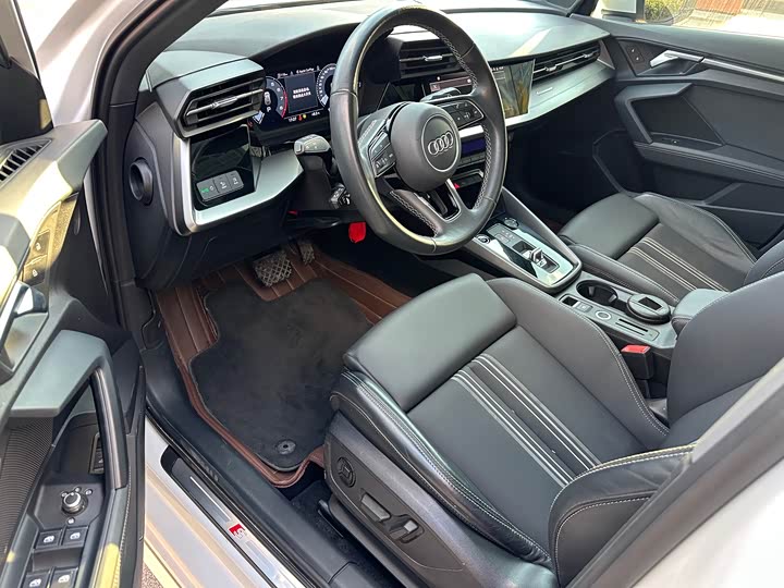 Фото 9 - Audi A3