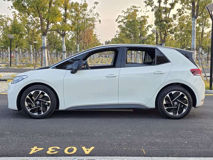 Фото 4 - Volkswagen ID.3