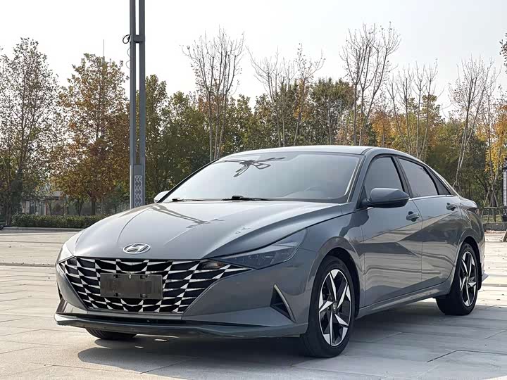 Фото 1 - Hyundai Elantra N line