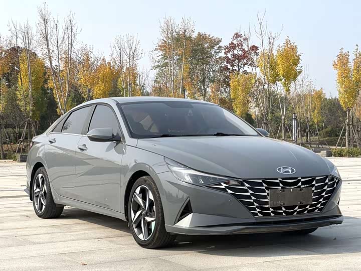 Фото 3 - Hyundai Elantra N line