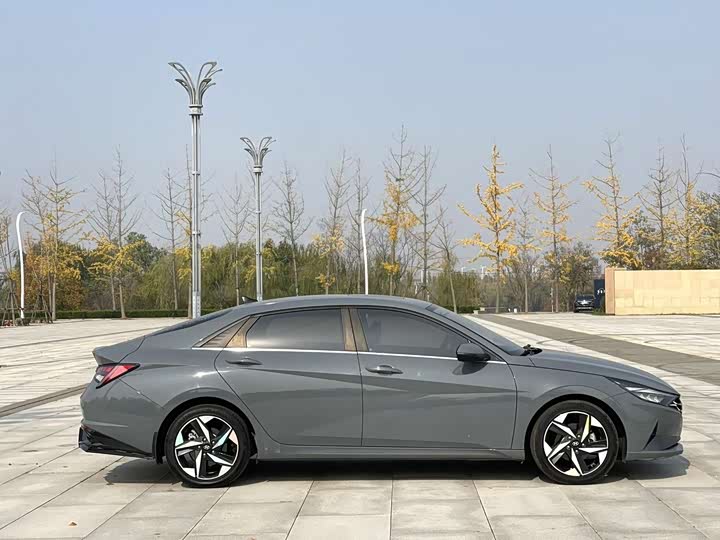 Фото 9 - Hyundai Elantra N line