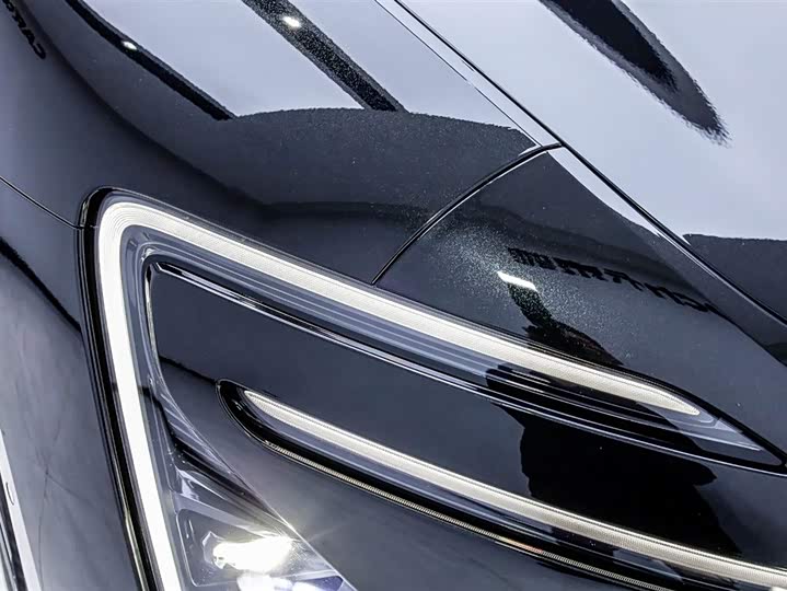 Фото 7 - Avatr 06