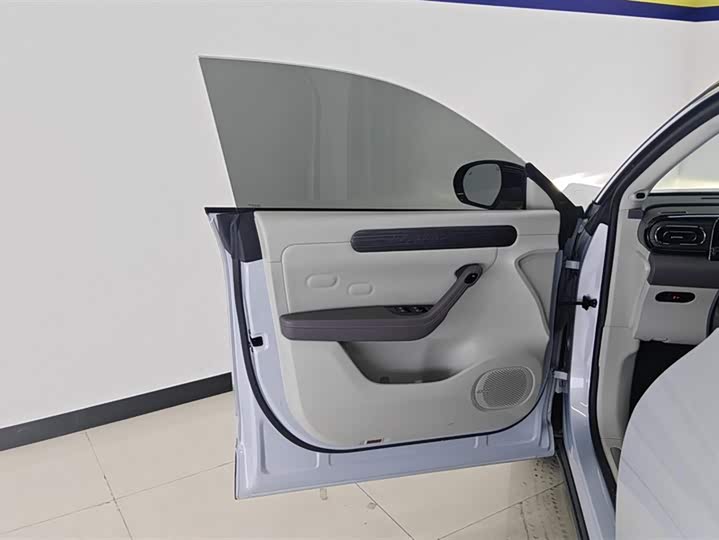 Фото 7 - Leapmotor C11