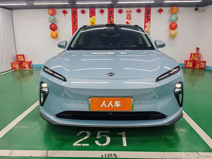 Фото 2 - Nio ET5