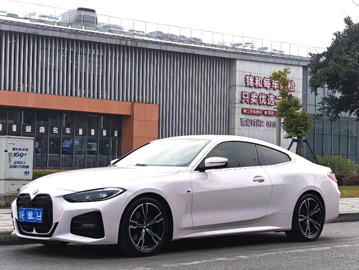 Фото 1 - BMW 4 Series