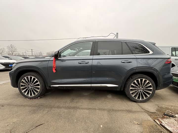 Photo 3 - Geely Monjaro