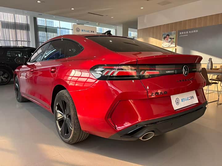 Photo 7 - Volkswagen Lamando L