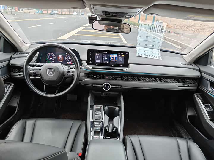 Фото 5 - Honda Accord Hybrid