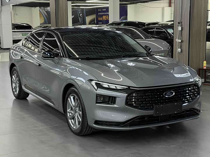 Фото 3 - Ford Mondeo