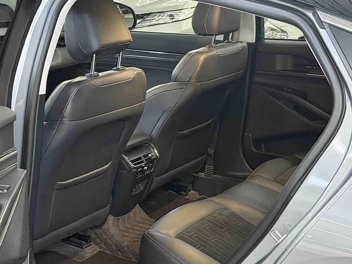 Фото 6 - Ford Mondeo