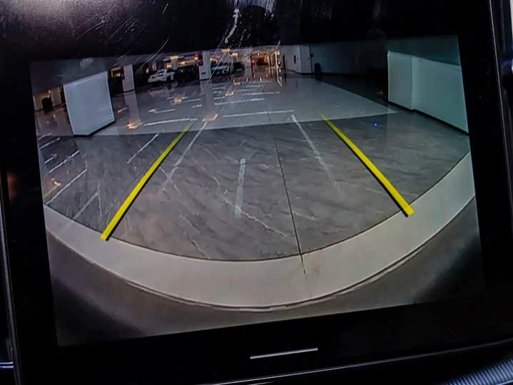 Фото 4 - Volvo XC60