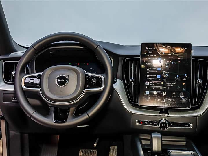 Фото 5 - Volvo XC60