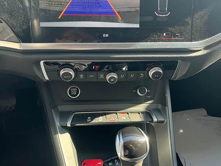 Фото 8 - Audi Q3 Sportback