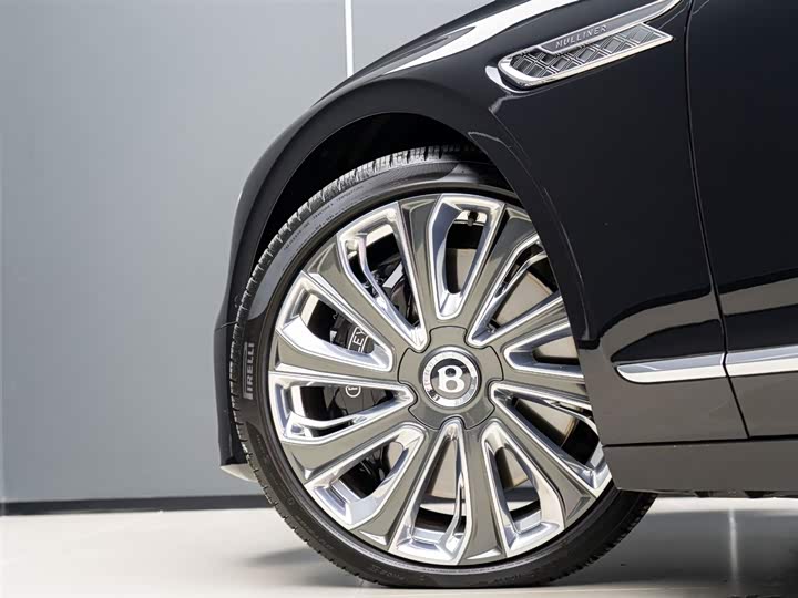 Фото 6 - Bentley Flying Spur