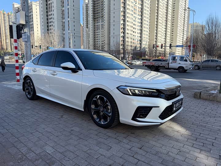 Фото 3 - Honda Civic