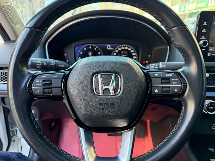 Фото 8 - Honda Civic