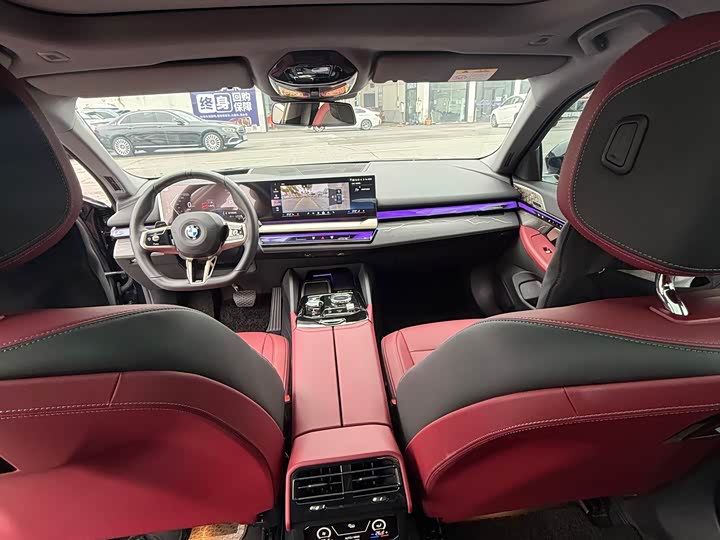 Фото 6 - BMW 5 Series