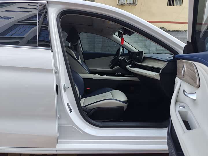 Фото 7 - Chery Arrizo 8