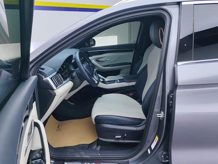 Фото 9 - BYD Song Plus Hybrid/EV