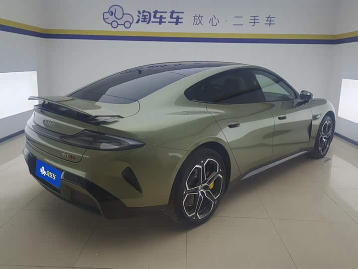 Фото 3 - Xiaomi SU7