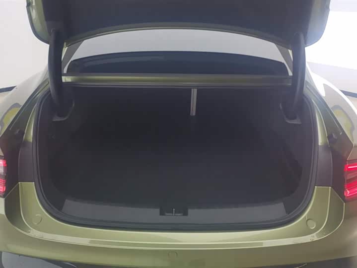 Фото 4 - Xiaomi SU7