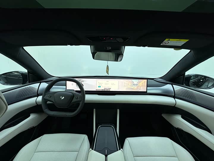 Фото 6 - Geely Jiyue 01