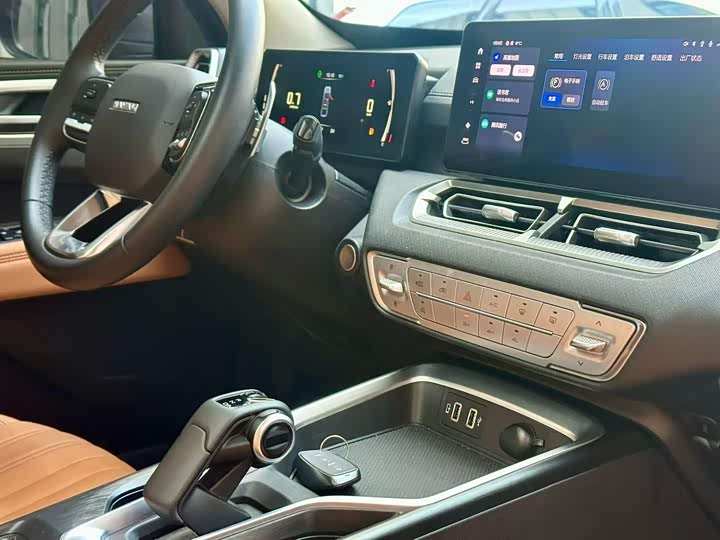 Фото 8 - Haval H5