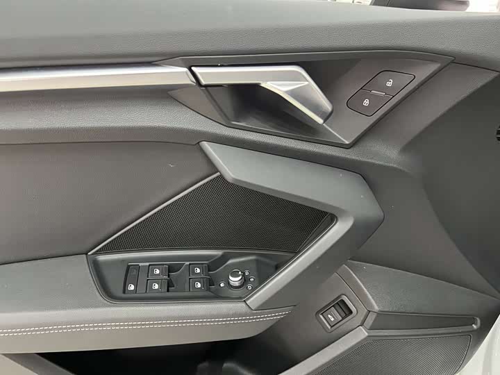 Фото 8 - Audi A3