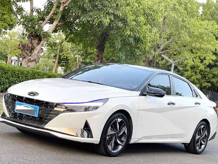 Фото 1 - Hyundai Elantra N line