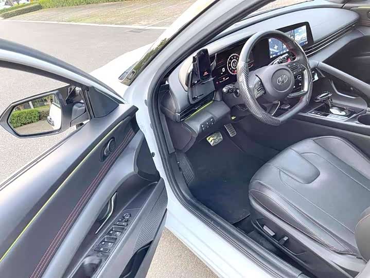 Фото 7 - Hyundai Elantra N line