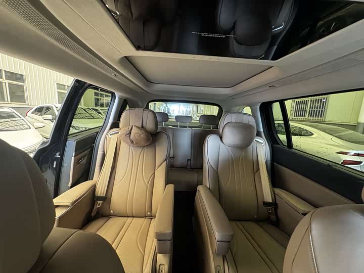 Фото 5 - XPeng X9