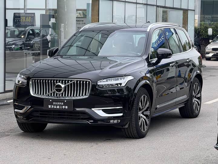 Фото 3 - Volvo XC90