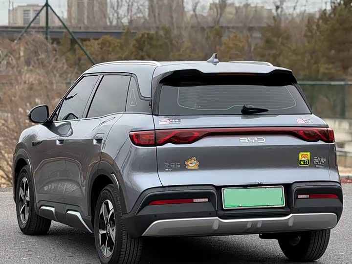 Фото 3 - BYD Yuan Up