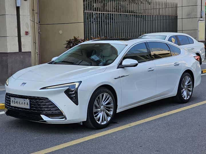 Фото 2 - Buick LaCrosse