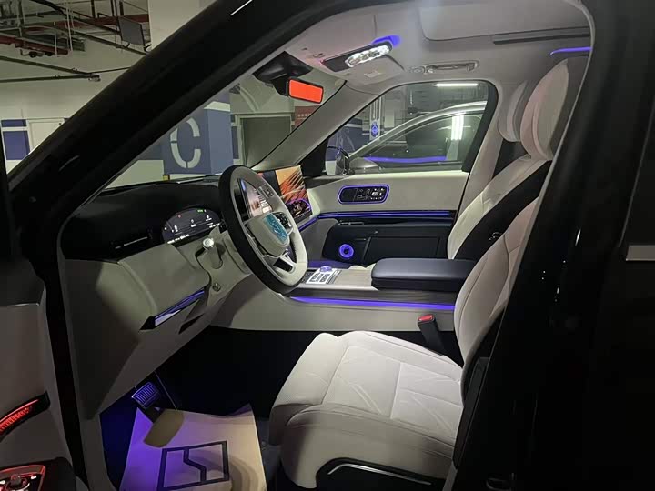 Фото 8 - Zeekr 9X