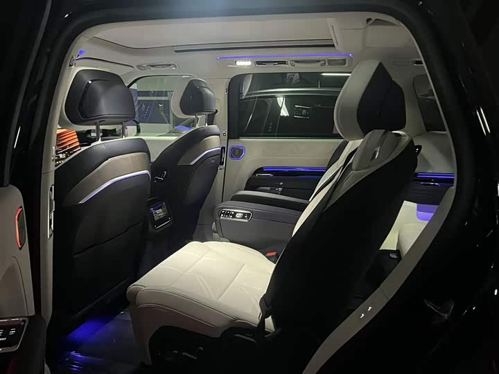 Фото 9 - Zeekr 9X