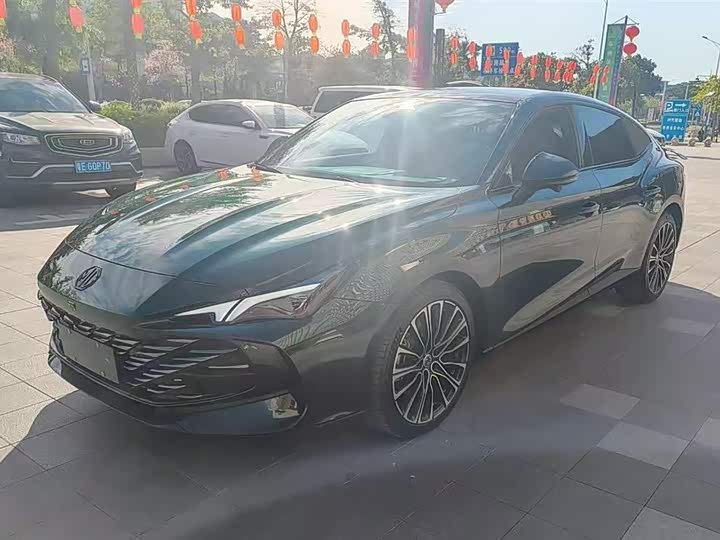 Фото 1 - MG Motor 7