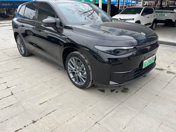 Фото 3 - Leapmotor C10