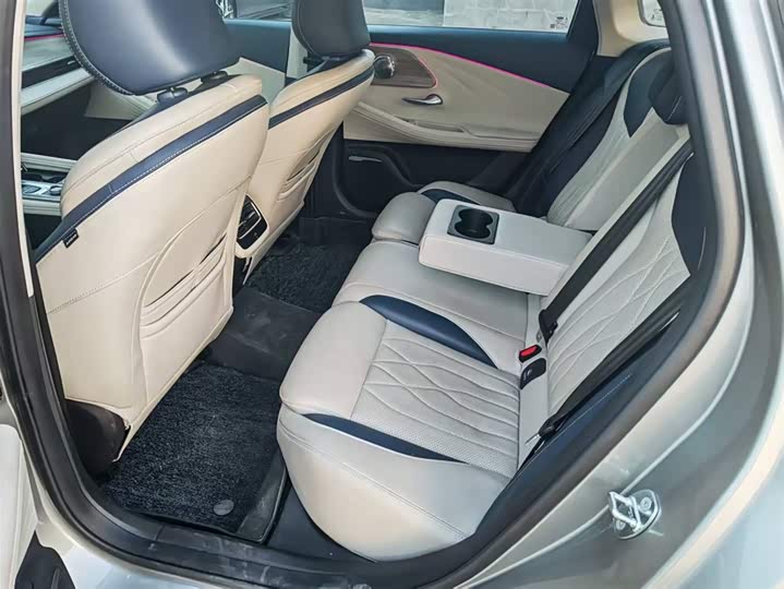 Фото 6 - Chery Arrizo 8