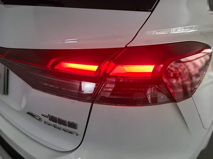 Фото 6 - Audi Q4 e-tron