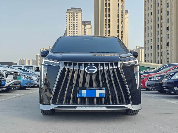 Фото 3 - GAC Trumpchi M8