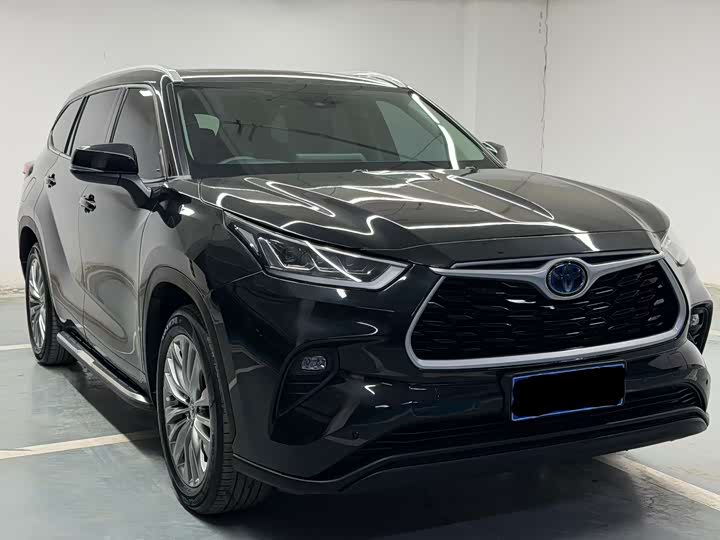 Фото 3 - Toyota Highlander